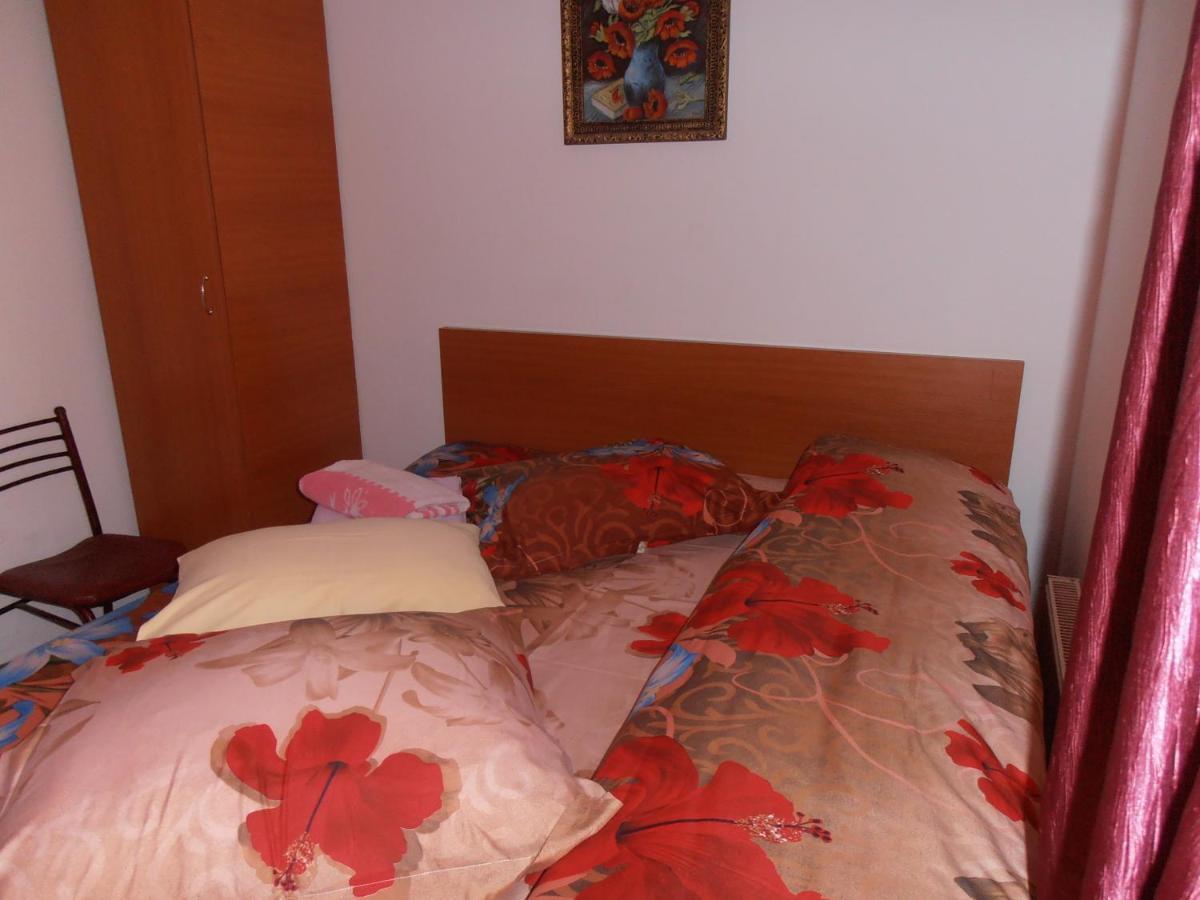 Pensiunea Sans Rival Iasi Habitación foto
